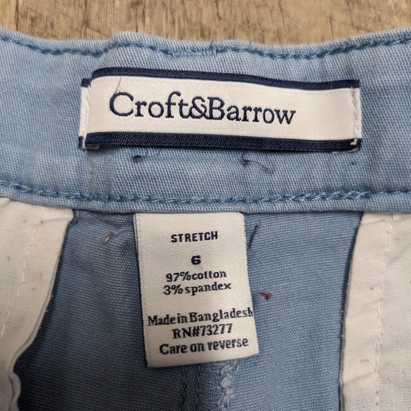 Croft and Barrow Baby Blue Relaxed Leg Capris - Picture 3 of 7